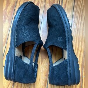 BORN Black Leather Slip-On Fisher Moccasin Shoes 7
